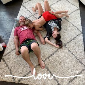 Meet your Posher, Janiere